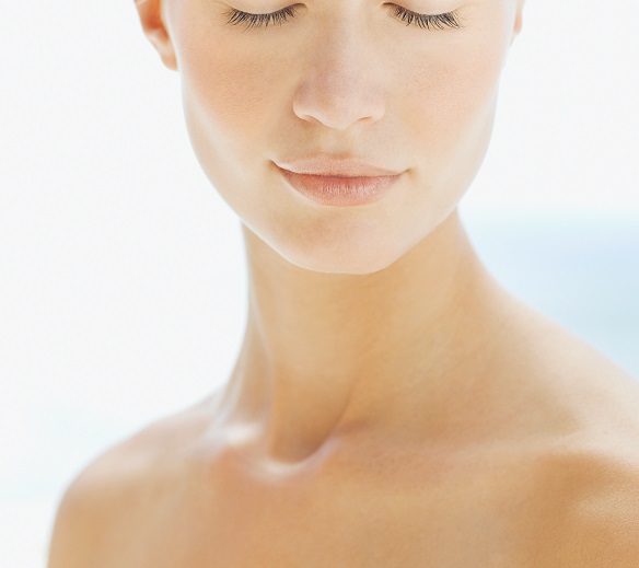 Szyja i dekolt – pamiętaj o ich pielęgnacji!